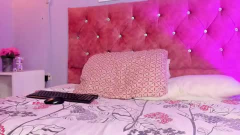 GABRIELA  online show from 04-30-26, 02:29