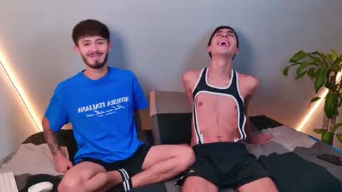 gabriel_and_geronimo online show from 12-02-25, 04:18