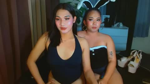 gabriela_deluxe online show from 05-13-26, 07:55