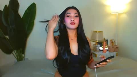 gabriela_deluxe online show from 05-15-26, 08:27