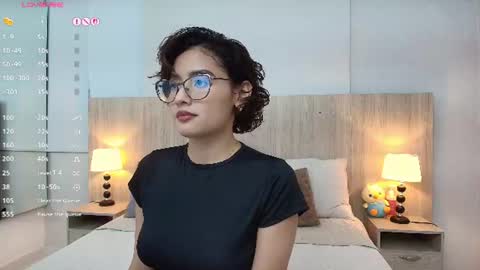 Gabriela Vargas online show from 07-04-26, 03:24