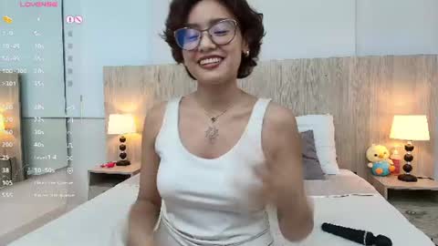 Gabriela Vargas online show from 07-07-26, 07:23