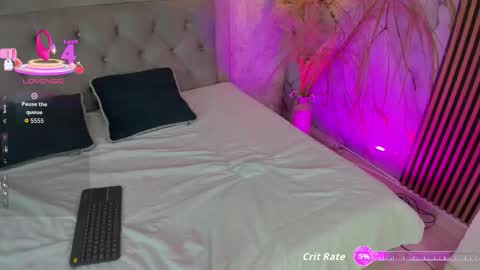   online show from 10-18-25, 03:46