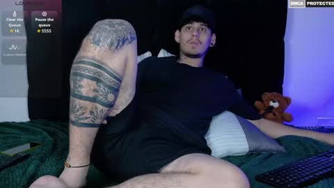 Snapshot of gabrieljr99 chatting on 06-08-26, 03:07 Gabe online show from 06-08-26, 03:07