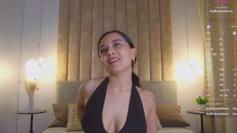 Snapshot of gabriella_wils chatting on 07-28-26, 03:21 Gabriella online show from 07-28-26, 03:21