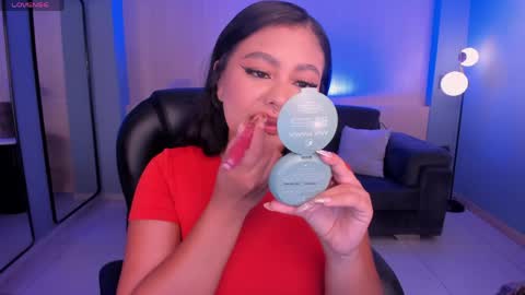 Snapshot of gabriellalee_ chatting on 05-13-26, 03:48 Gabriella Lee online show from 05-13-26, 03:48