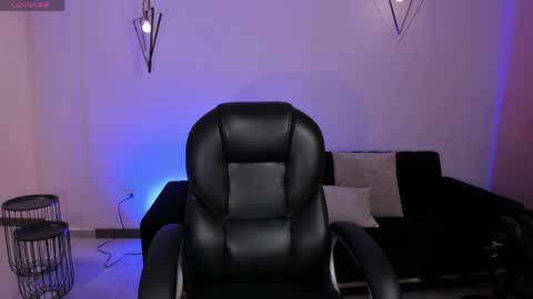 Snapshot of gabriellalee_ chatting on 05-24-26, 10:59 Gabriella Lee online show from 05-24-26, 10:59