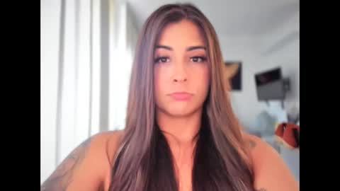 Snapshot of gaby_klum chatting on 03-11-26, 07:53 Gaby Klum online show from 03-11-26, 07:53