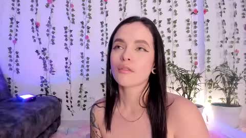 Snapshot of gaby_mason chatting on 02-09-25, 04:14 Gaby online show from 02-09-25, 04:14