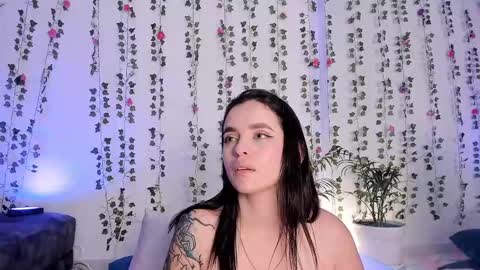 Snapshot of gaby_mason chatting on 02-14-25, 06:45 Gaby online show from 02-14-25, 06:45