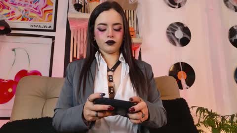 Snapshot of gaby_mason chatting on 10-15-25, 03:56 Gaby online show from 10-15-25, 03:56