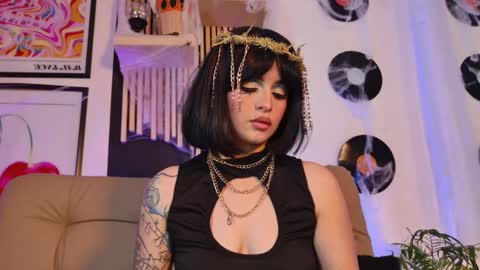 Snapshot of gaby_mason chatting on 10-30-25, 03:57 Gaby online show from 10-30-25, 03:57