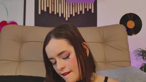 Snapshot of gaby_mason chatting on 12-01-25, 01:05 Gaby online show from 12-01-25, 01:05