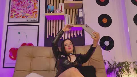 Snapshot of gaby_mason chatting on 02-03-26, 01:27 Gaby online show from 02-03-26, 01:27