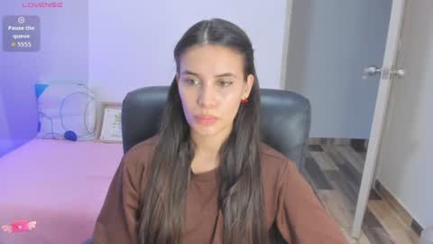 Gabriela online show from 06-18-26, 10:58