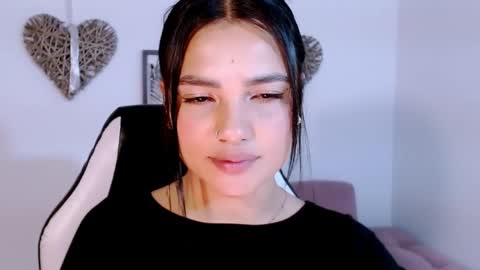 My name is Gabriela.. nice to meet you thumbs up please its very important to me online show from 04-30-26, 08:57