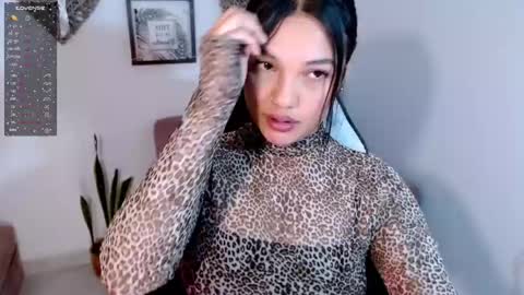 My name is Gabriela.. nice to meet you thumbs up please its very important to me online show from 05-02-26, 08:03