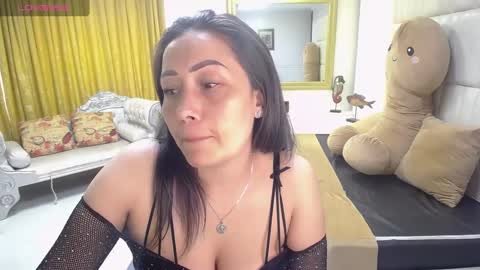 Snapshot of gaby_trent chatting on 02-10-25, 08:00 gabriela online show from 02-10-25, 08:00