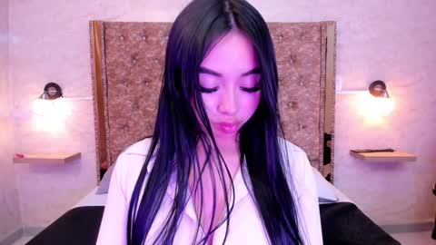 Snapshot of gabydesire chatting on 01-18-25, 07:48 GABY DESIRE online show from 01-18-25, 07:48