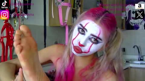 gabygumms online show from 09-26-25, 02:43