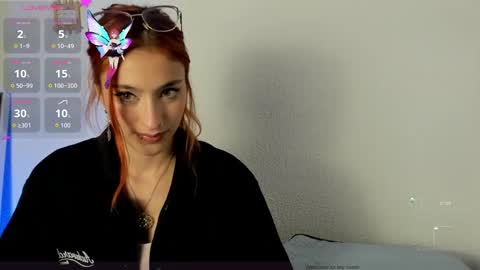 Snapshot of gabykovalenko chatting on 11-12-25, 04:24 Gaby online show from 11-12-25, 04:24