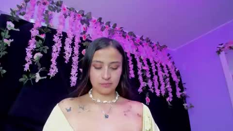 Snapshot of gabyy_cooper chatting on 06-03-26, 01:41 gabby cooper online show from 06-03-26, 01:41