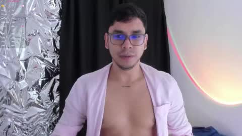 Snapshot of gadiel_edric chatting on 10-11-25, 02:55 Gadiel online show from 10-11-25, 02:55