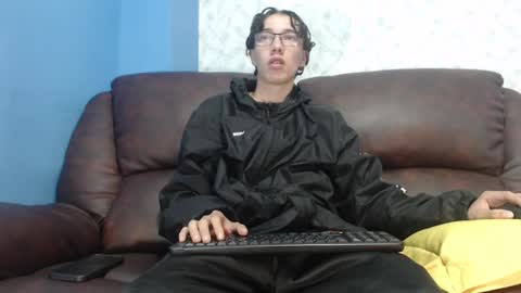 Snapshot of gadiel_sex chatting on 02-10-25, 12:29 gadiel_sex online show from 02-10-25, 12:29