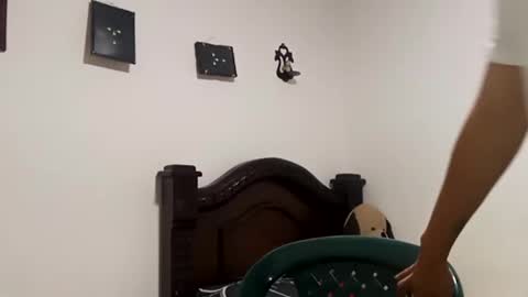 Snapshot of gadiel_sex chatting on 10-20-25, 07:58 gadiel_sex online show from 10-20-25, 07:58