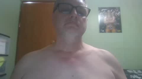 Snapshot of gadude45 chatting on 02-18-25, 02:05 gadude45 online show from 02-18-25, 02:05