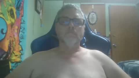 Snapshot of gadude45 chatting on 09-13-25, 11:37 gadude45 online show from 09-13-25, 11:37