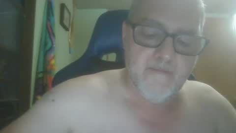 Snapshot of gadude45 chatting on 10-08-25, 11:13 gadude45 online show from 10-08-25, 11:13