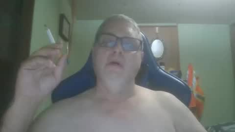 Snapshot of gadude45 chatting on 10-21-25, 03:07 gadude45 online show from 10-21-25, 03:07