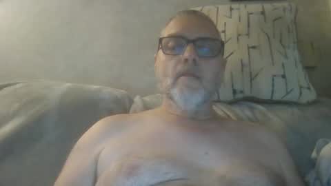 gadude45 online show from 11-30-25, 03:16