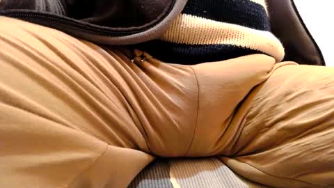 Snapshot of gae89tano chatting on 03-07-25, 08:22 gae89tano online show from 03-07-25, 08:22
