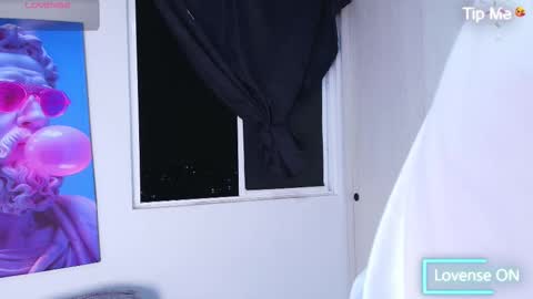 Gael Moon online show from 03-05-26, 01:23