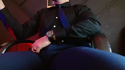 Gael Williams online show from 03-10-25, 01:34