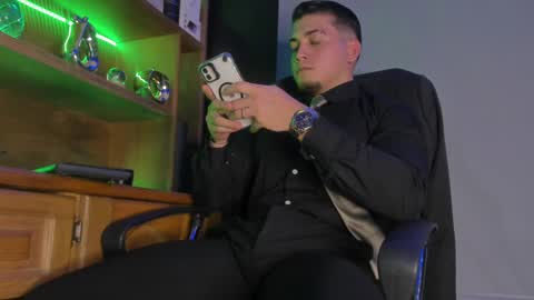 Gael Williams online show from 09-11-25, 10:32