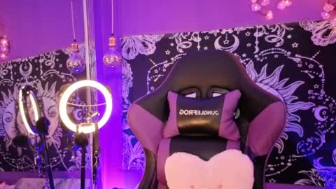 Gaia online show from 04-09-26, 01:05