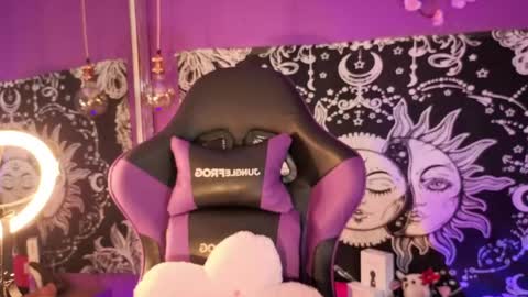 Gaia online show from 04-29-26, 12:42