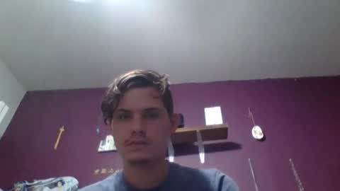 gainesjeremiah92 online show from 08-10-26, 03:54