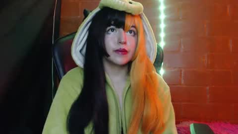 Snapshot of gakomenoshida chatting on 02-16-25, 07:16 Kate 3 online show from 02-16-25, 07:16