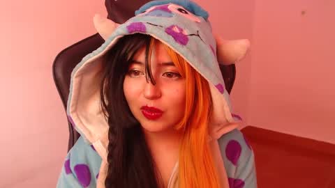 Snapshot of gakomenoshida chatting on 09-19-25, 07:14 Kate 3 online show from 09-19-25, 07:14