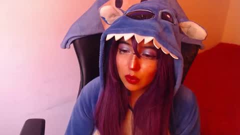 Snapshot of gakomenoshida chatting on 10-07-25, 07:44 Kate 3 online show from 10-07-25, 07:44