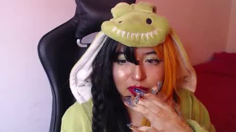 Snapshot of gakomenoshida chatting on 10-17-25, 08:55 Kate 3 online show from 10-17-25, 08:55