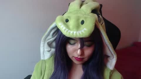 Snapshot of gakomenoshida chatting on 11-07-25, 07:47 Kate 3 online show from 11-07-25, 07:47