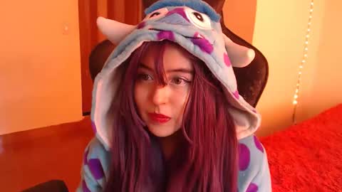 Snapshot of gakomenoshida chatting on 03-11-26, 08:37 Kate 3 online show from 03-11-26, 08:37