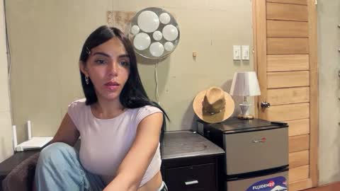 Snapshot of galileii chatting on 10-09-25, 11:30 galileii online show from 10-09-25, 11:30