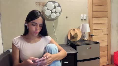 Snapshot of galileii chatting on 10-16-25, 11:00 galileii online show from 10-16-25, 11:00