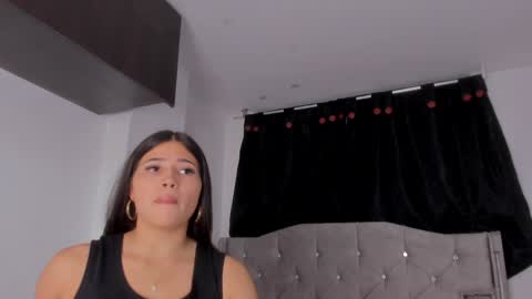 game with lesbians  online show from 01-03-25, 11:12